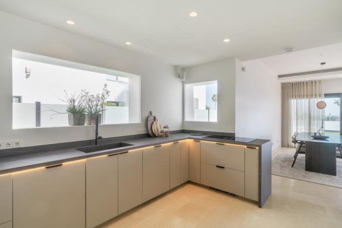 Image No.23-5 Bed Villa for sale