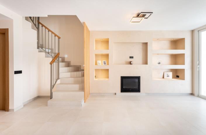 Image No.3-4 Bed Townhouse for sale