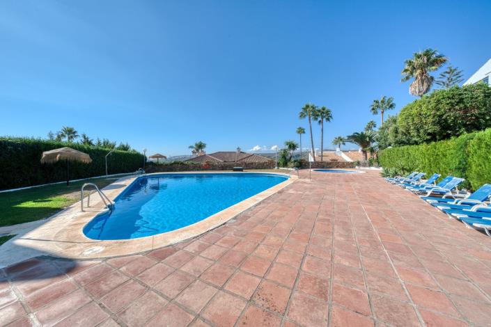 Image No.5-2 Bed Townhouse for sale