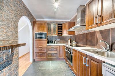 7-aa4cc561180b369757c0bb4af9886cd3