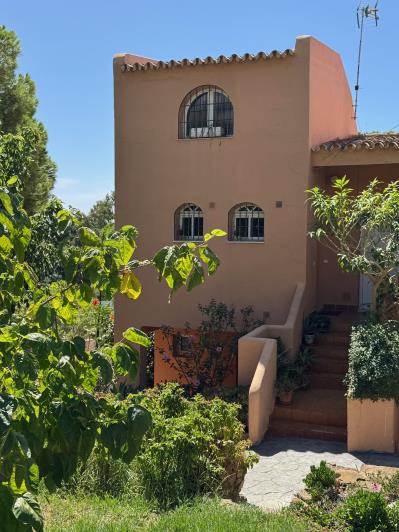 Image No.19-2 Bed Apartment for sale