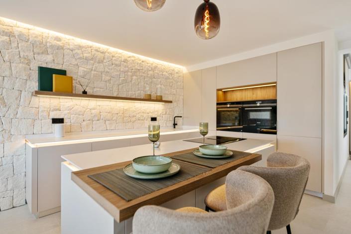 Image No.7-2 Bed Apartment for sale