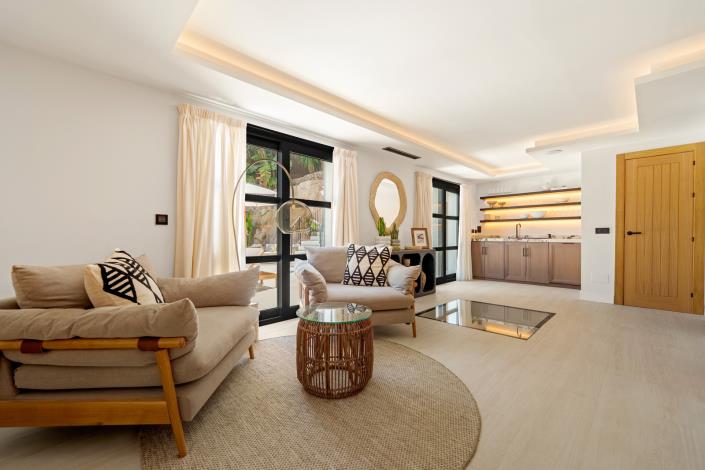 Image No.45-6 Bed Villa for sale