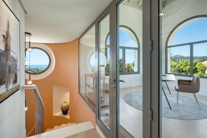 Image No.16-7 Bed Villa for sale