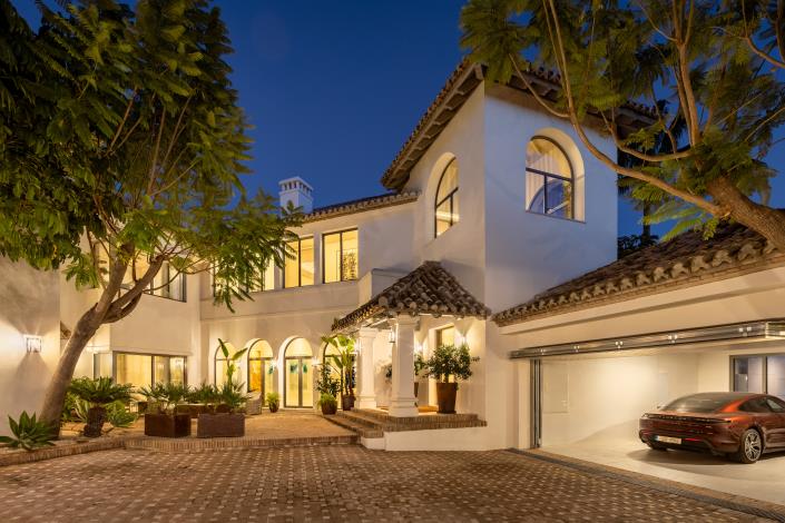 Image No.32-7 Bed Villa for sale