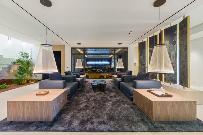 Image No.4-8 Bed Villa for sale