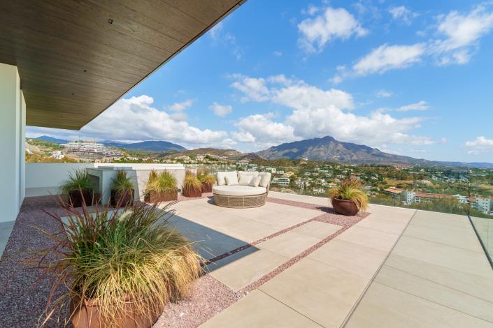 Image No.26-8 Bed Villa for sale