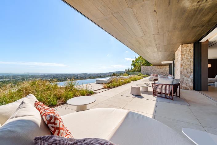 Image No.37-8 Bed Villa for sale