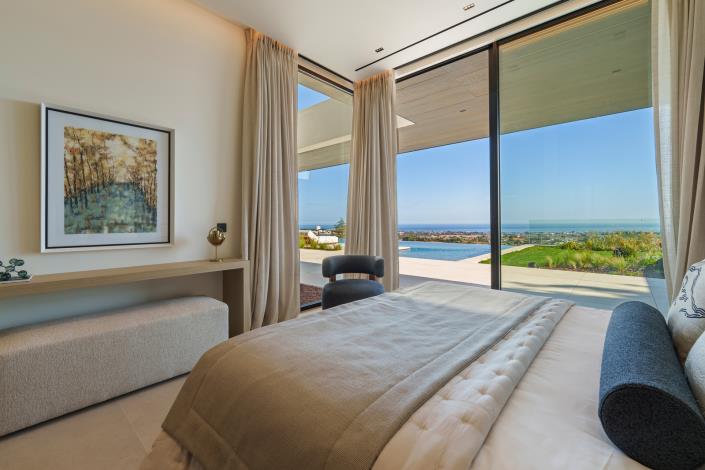 Image No.42-8 Bed Villa for sale