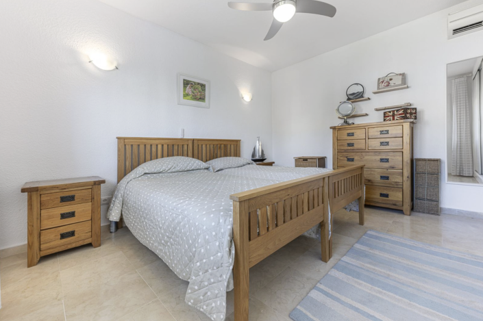 Image No.6-3 Bed Villa / Detached for sale