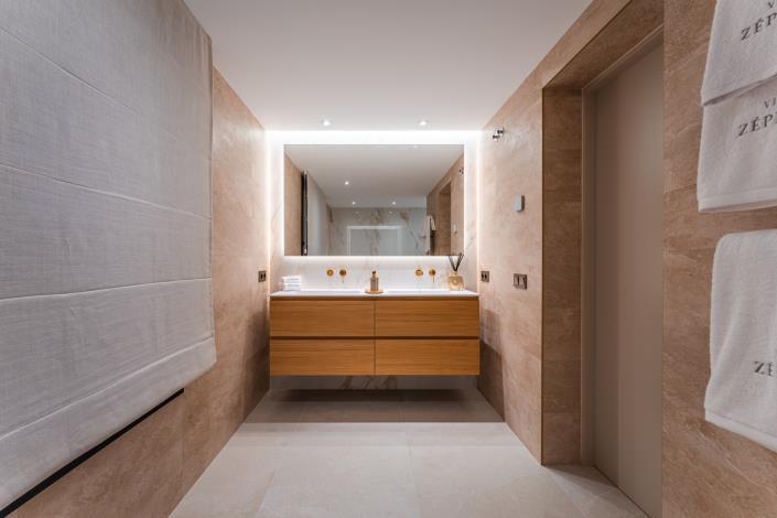 Image No.56-4 Bed Villa for sale