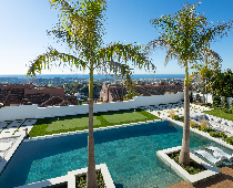 Image No.2-7 Bed Villa for sale