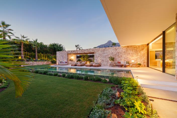 Image No.52-5 Bed Villa for sale