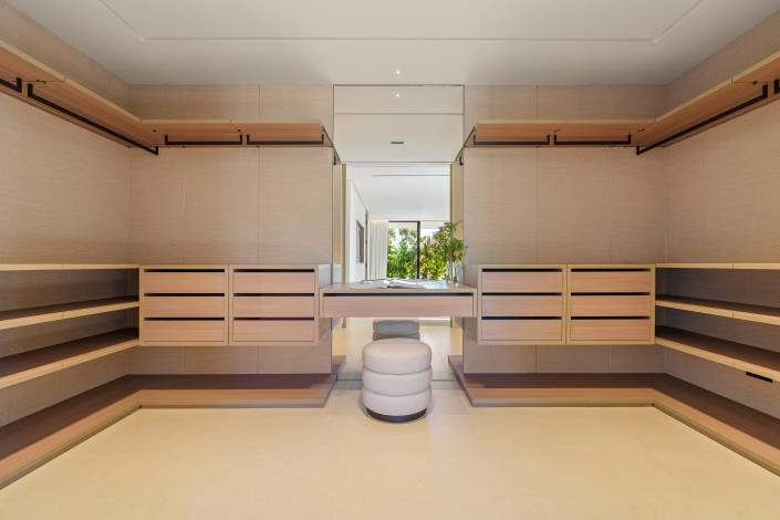 Image No.19-5 Bed Villa for sale