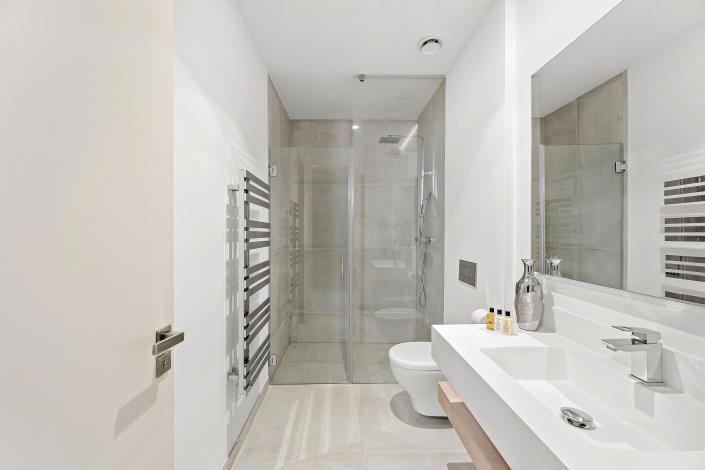 Image No.18-4 Bed Villa for sale