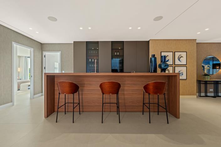 Image No.12-6 Bed Villa for sale