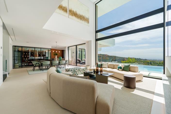 Image No.34-6 Bed Villa for sale