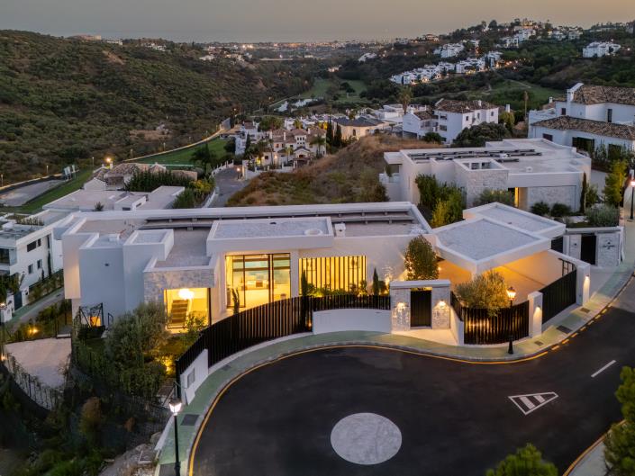 Image No.60-6 Bed Villa for sale