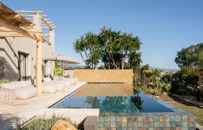 Image No.37-5 Bed Villa for sale