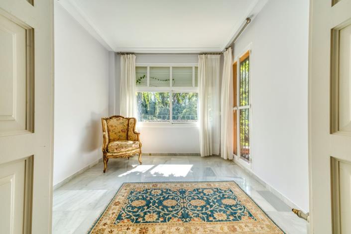 Image No.5-6 Bed Villa for sale