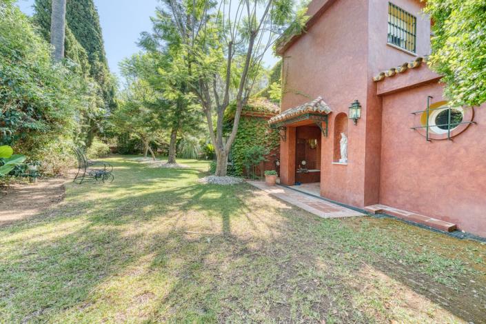 Image No.30-6 Bed Villa for sale