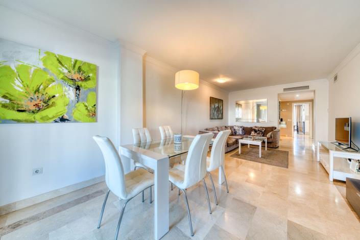 Image No.17-3 Bed Apartment for sale