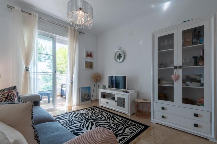 Image No.11-3 Bed Apartment for sale