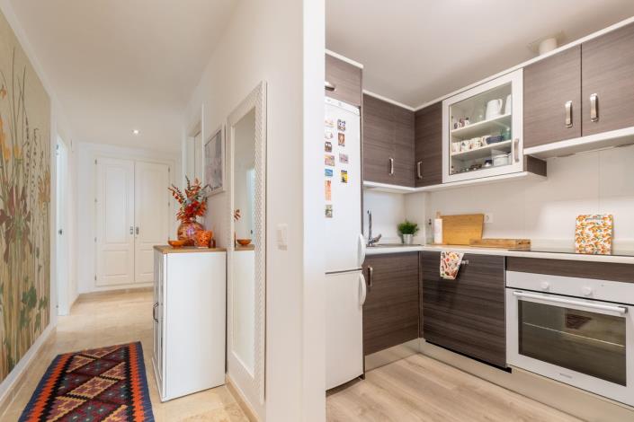 Image No.17-3 Bed Apartment for sale