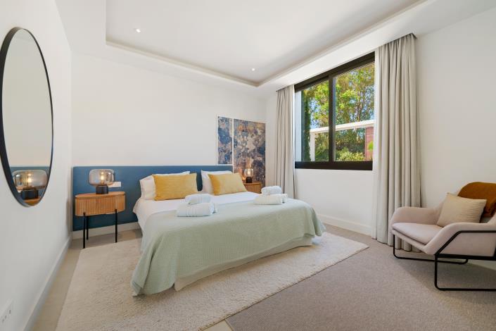 Image No.4-6 Bed Villa for sale