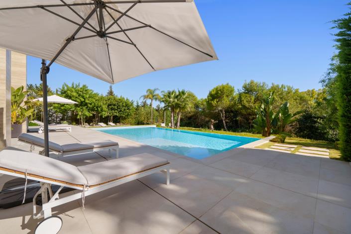 Image No.3-6 Bed Villa for sale