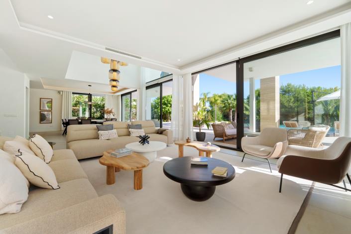 Image No.41-6 Bed Villa for sale