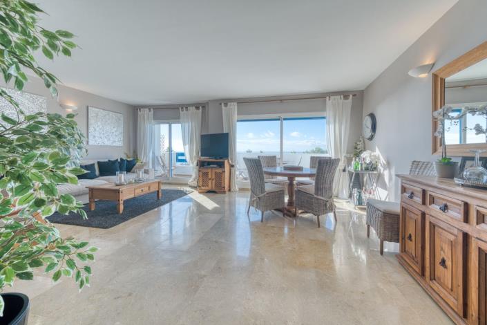 Image No.8-4 Bed Duplex for sale