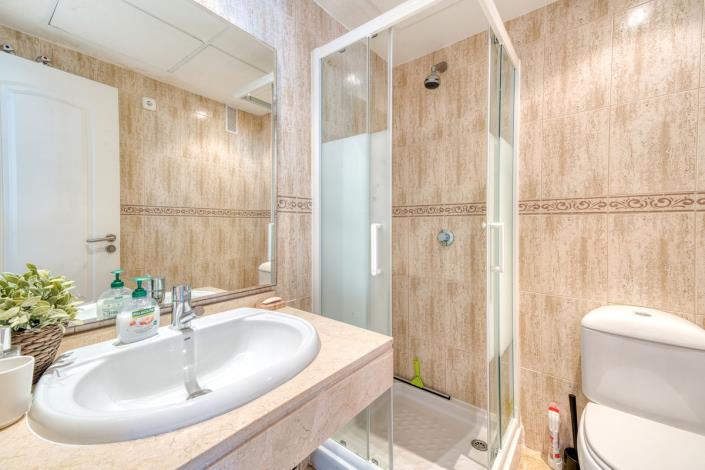 Image No.11-4 Bed Duplex for sale