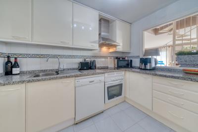 13-5fd73dea700db77384c091ca9818b1a9