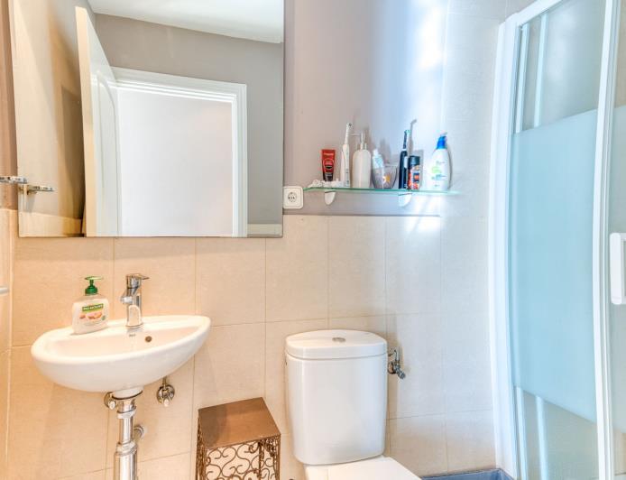 Image No.24-4 Bed Duplex for sale