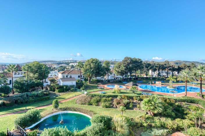 Image No.27-4 Bed Duplex for sale