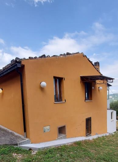 Image No.37-3 Bed Villa / Detached for sale