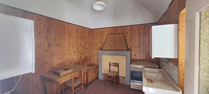 Image No.12-4 Bed House for sale