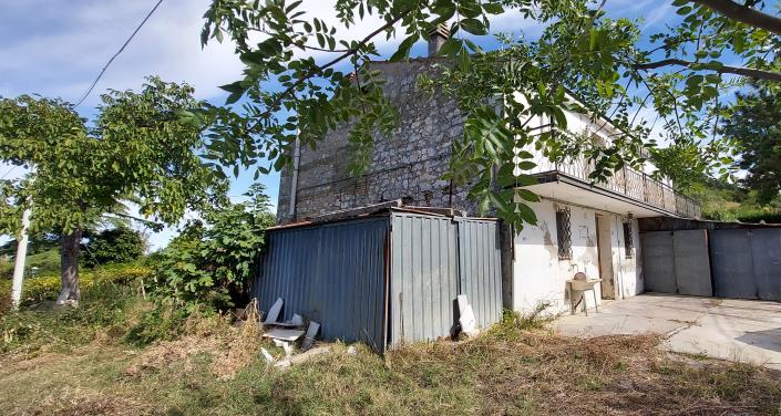 Image No.15-3 Bed Country House for sale