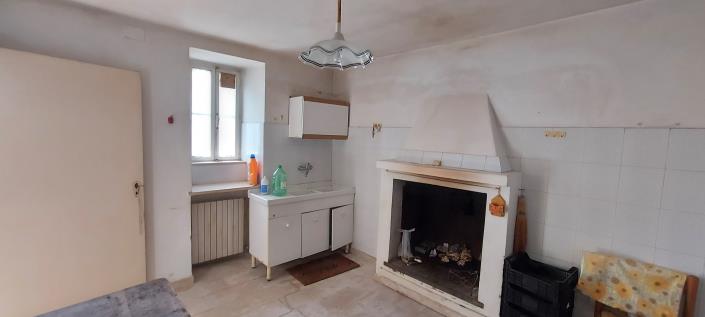 Image No.7-3 Bed Country House for sale