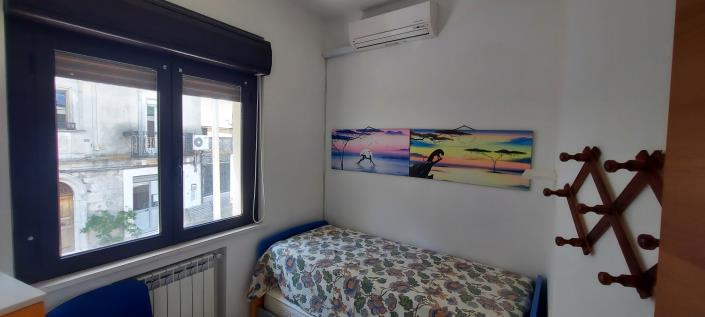 Image No.18-2 Bed Townhouse for sale