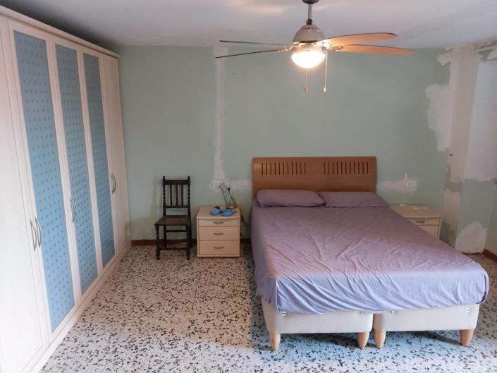 Image No.27-5 Bed Country Property for sale