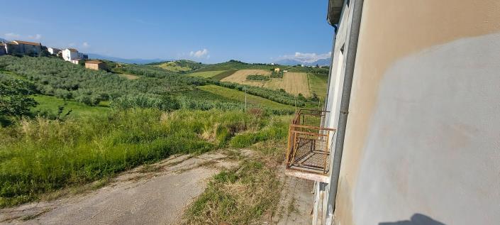 Image No.19-4 Bed Country House for sale