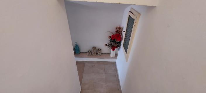 Image No.4-2 Bed Townhouse for sale