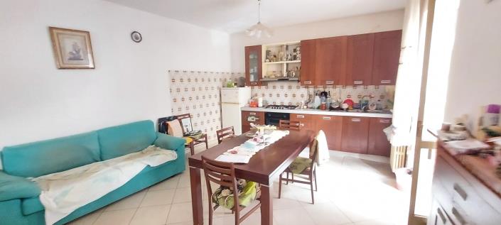 Image No.7-2 Bed House for sale