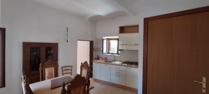 Image No.4-1 Bed Townhouse for sale