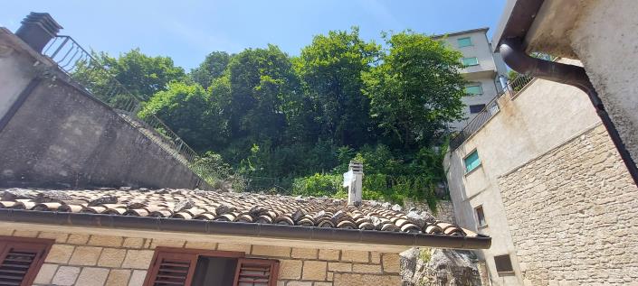 Image No.11-1 Bed Townhouse for sale