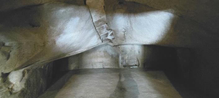 Image No.24-2 Bed Townhouse for sale