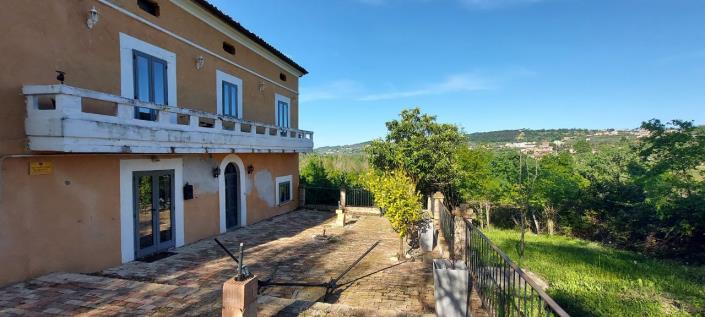 Image No.42-4 Bed Villa for sale