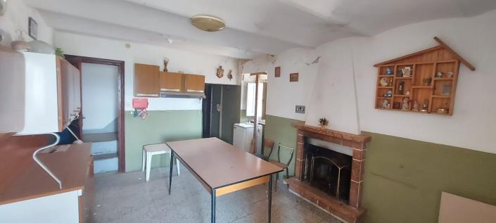 Image No.15-3 Bed Country Property for sale